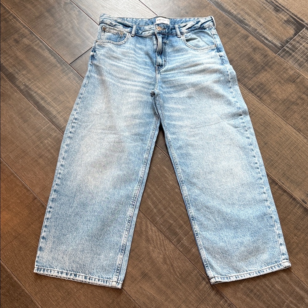 Pull & Bear wide leg cropped jeans size 8